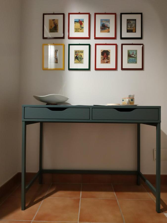 Bed And Breakfast In Piazza Orazio Venosa Bagian luar foto